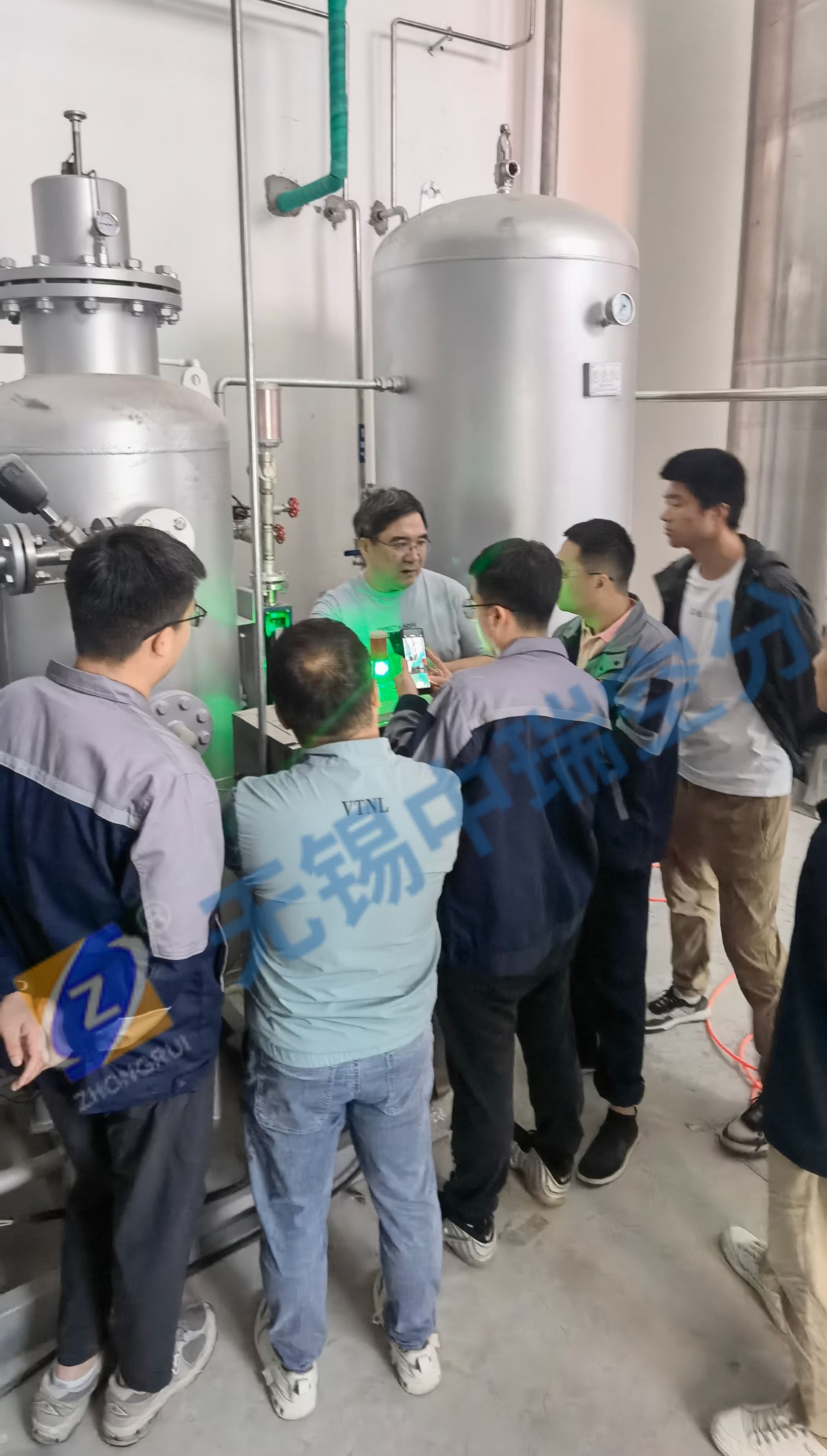 50方99.999%全不銹鋼高純度制藥用制氮機落地長春，安裝、調(diào)試、驗收、培訓(xùn)均圓滿結(jié)束